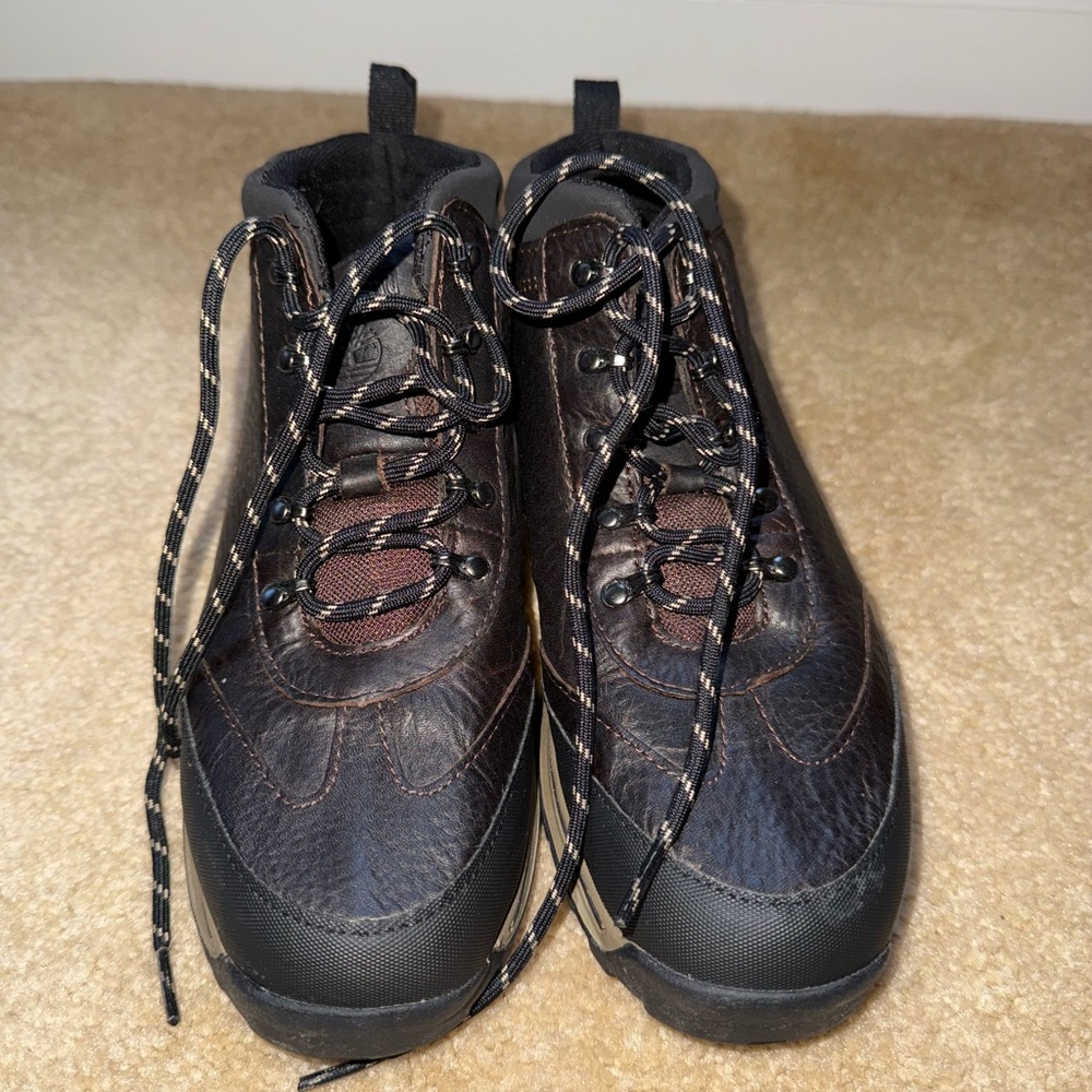 Brand New Timberland ankle boots Can be for Boys or Men